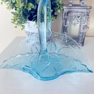 Fenton Princess House Ice Blue Glass Brides Bridal Basket Capri